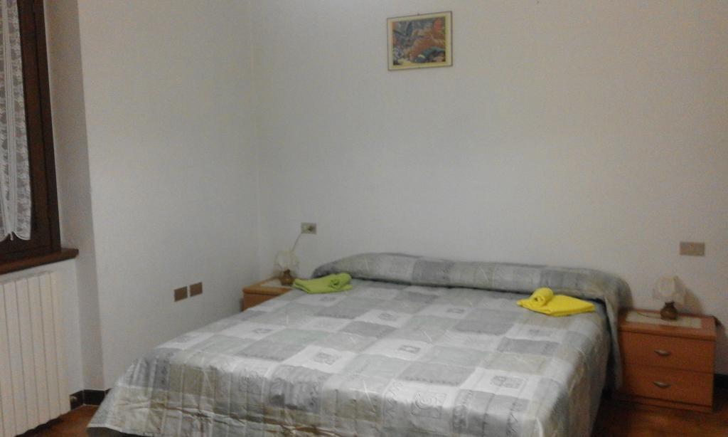 Apartamento Casa Livia Maria Teglio Exterior foto